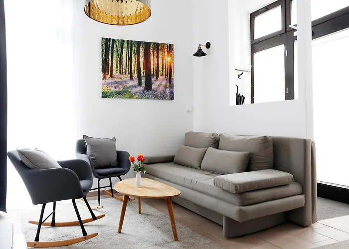 Apartment NIEBUHR Kurfürstendamm - Cozy Family&Business Flair welcomes you - Rockchair Apartments