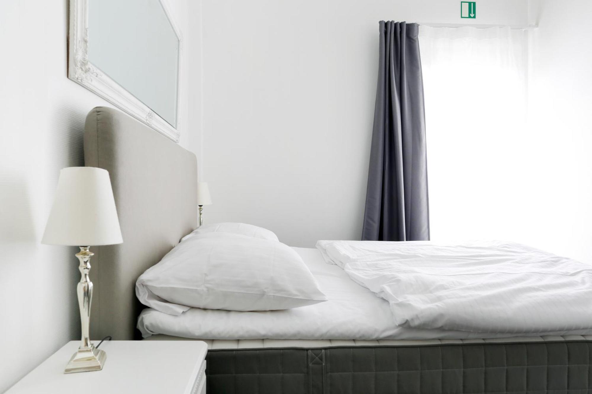 Niebuhr Kurfürstendamm - Cozy Family&business Flair Welcomes - Rockchair Apartment Berlin