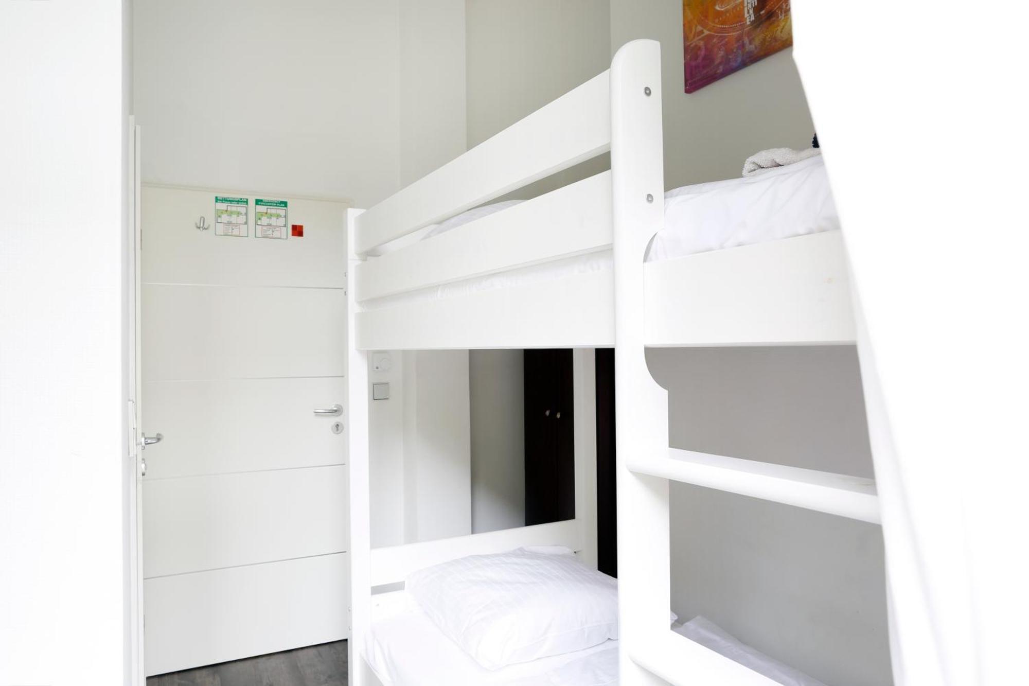 Niebuhr Kurfürstendamm - Cozy Family&business Flair Welcomes - Rockchair Apartment *