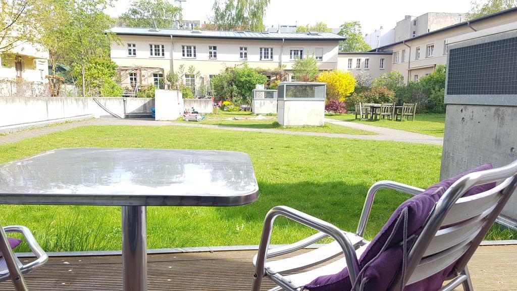 Apartment Niebuhr Kurfürstendamm - Cozy Family&business Flair Welcomes - Rockchair *